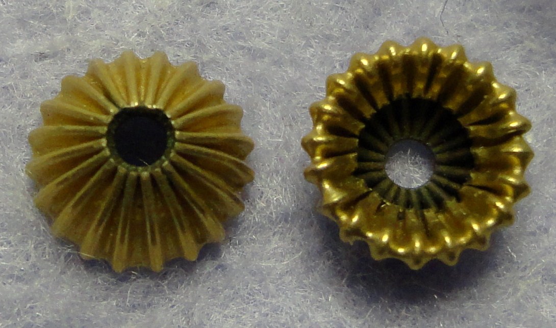 BEAD CAPS 14 KT SOLID YELLOW GOLD 7 mm X 3.3 mm